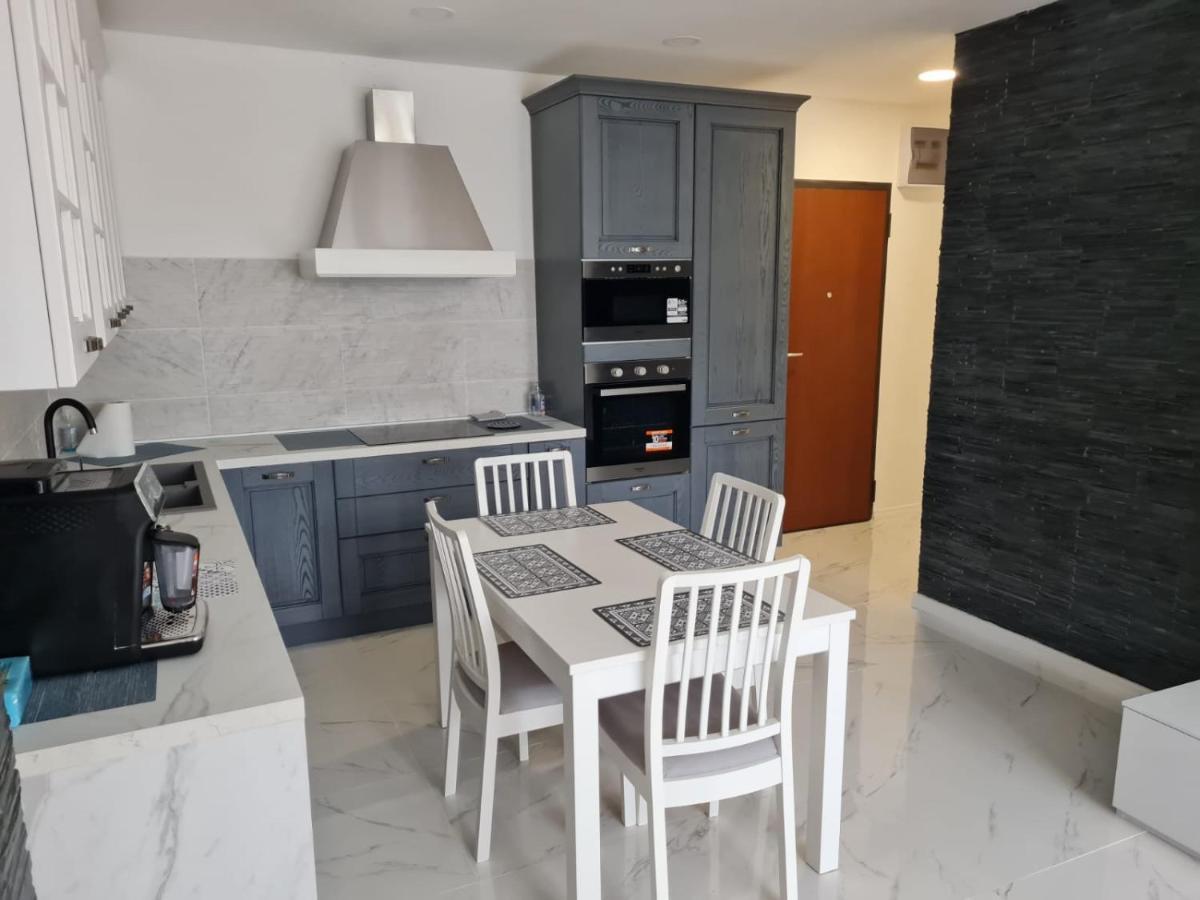 Apartament Marina Julia Luaran gambar